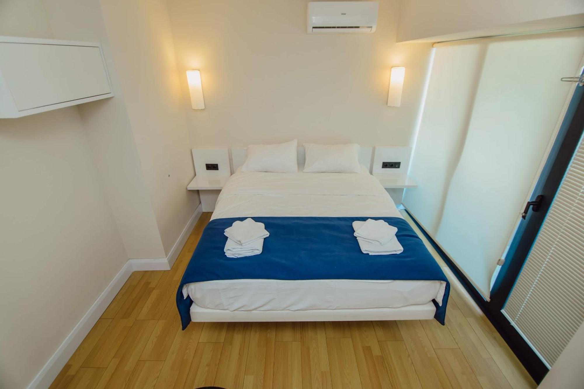 Luxury Beach Front Hotel Batumi Exterior foto
